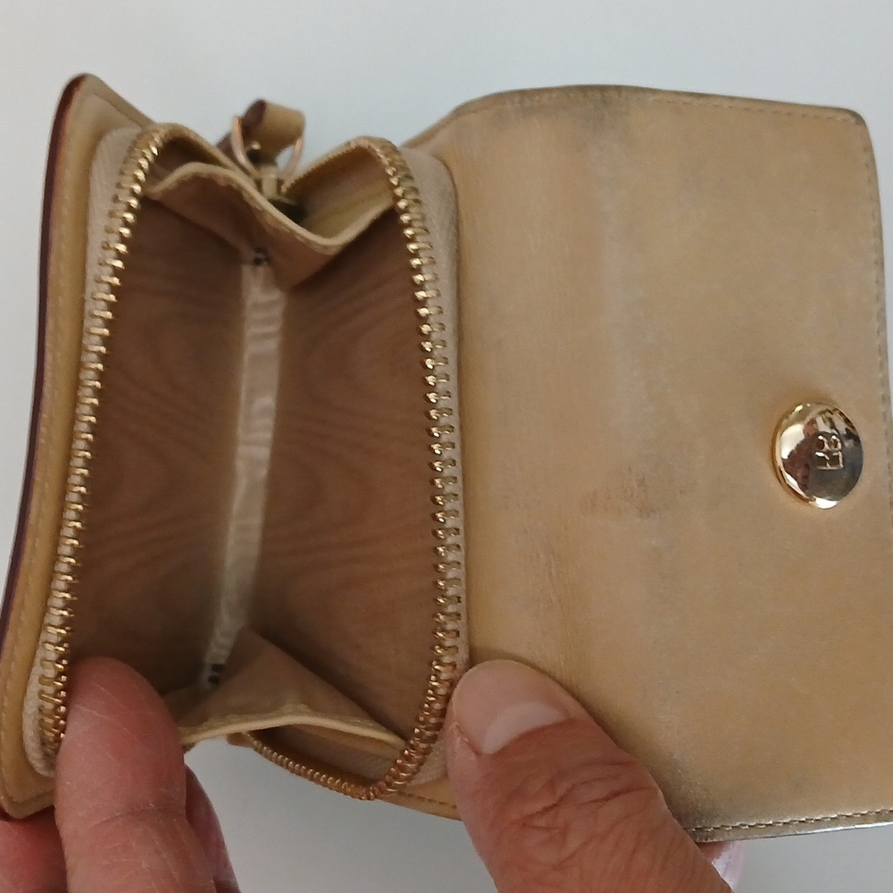Kate Spade New York Tri-fold Cream Wallet - Picture 7 of 10